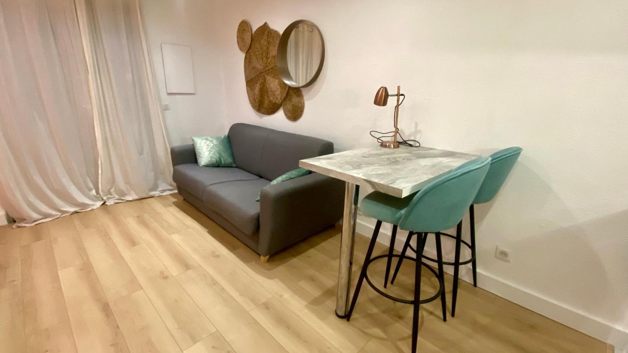 Bricka - 200m To The Beach, Parking, Clim, Terrace Appartement